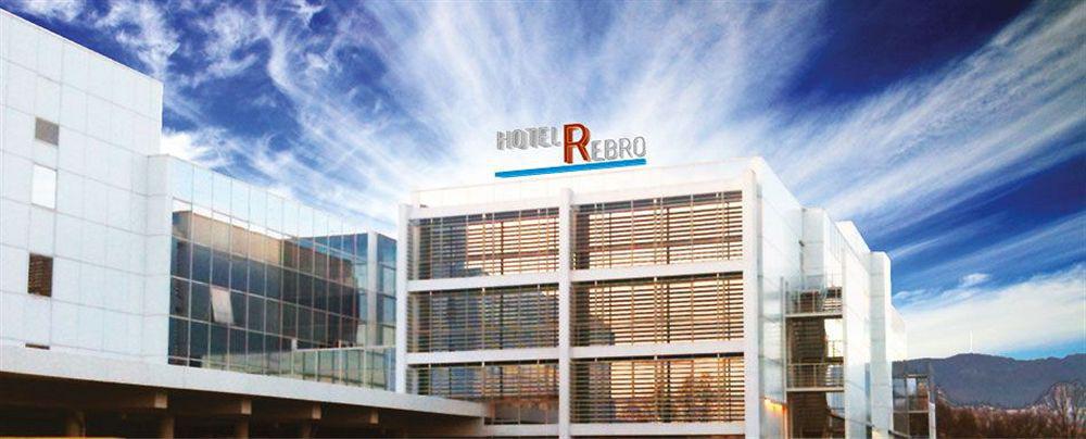 Hotel Rebro Zagreb Exterior foto